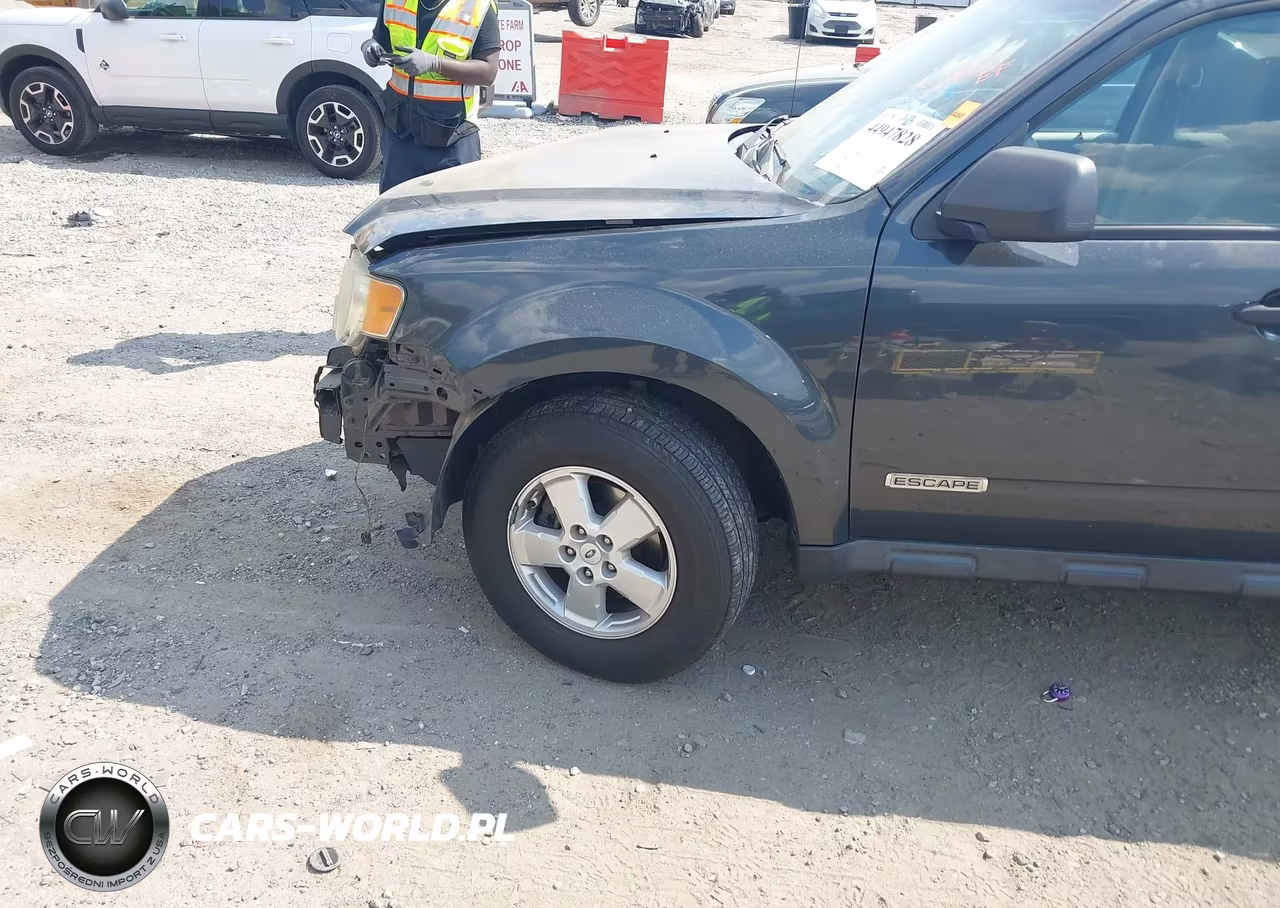 2008 Ford Escape Xlt VIN:1FMCU03Z68KC63150 - 18