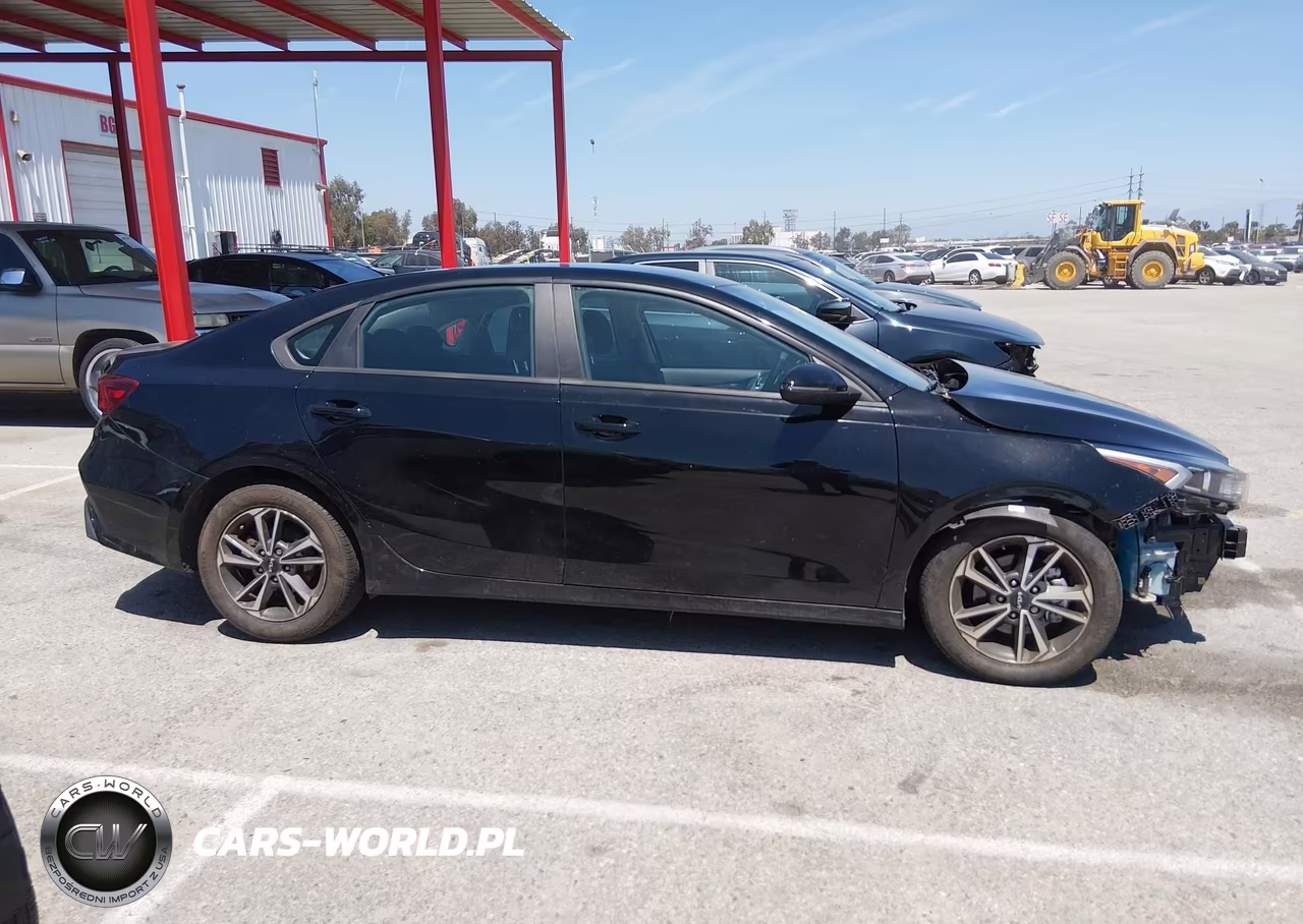 2024 Kia Forte Lxs VIN:3KPF24AD5RE730536 - 14