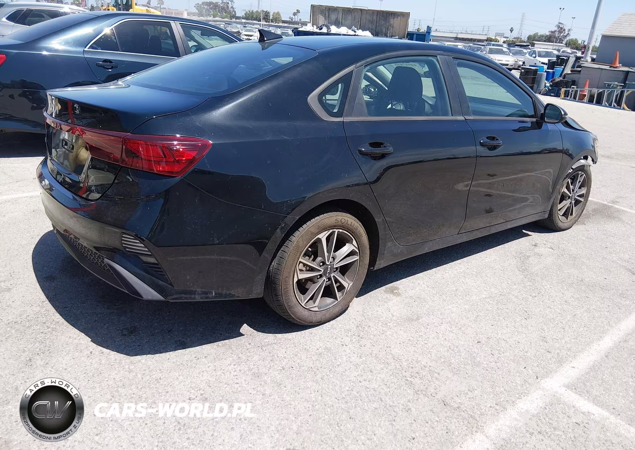 2024 Kia Forte Lxs VIN:3KPF24AD5RE730536 - 4