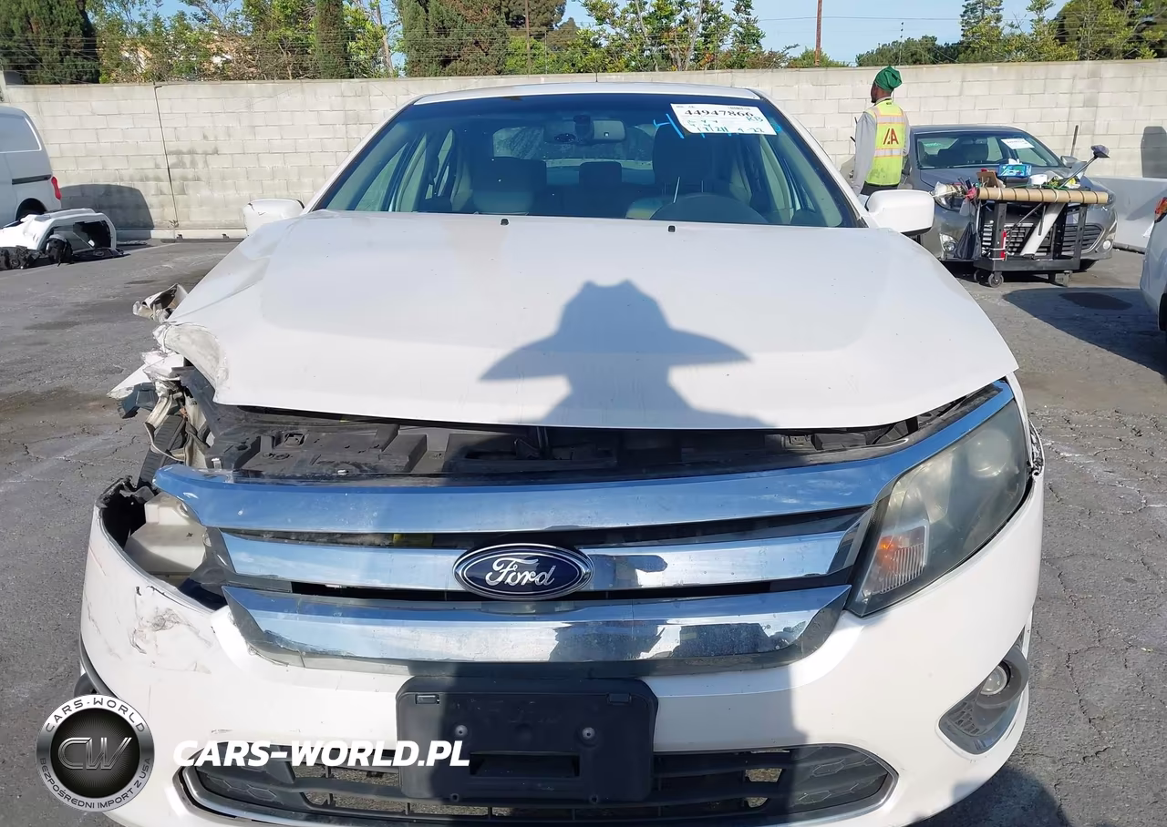 2010 Ford Fusion Hybrid VIN:3FADP0L36AR175489 - 13