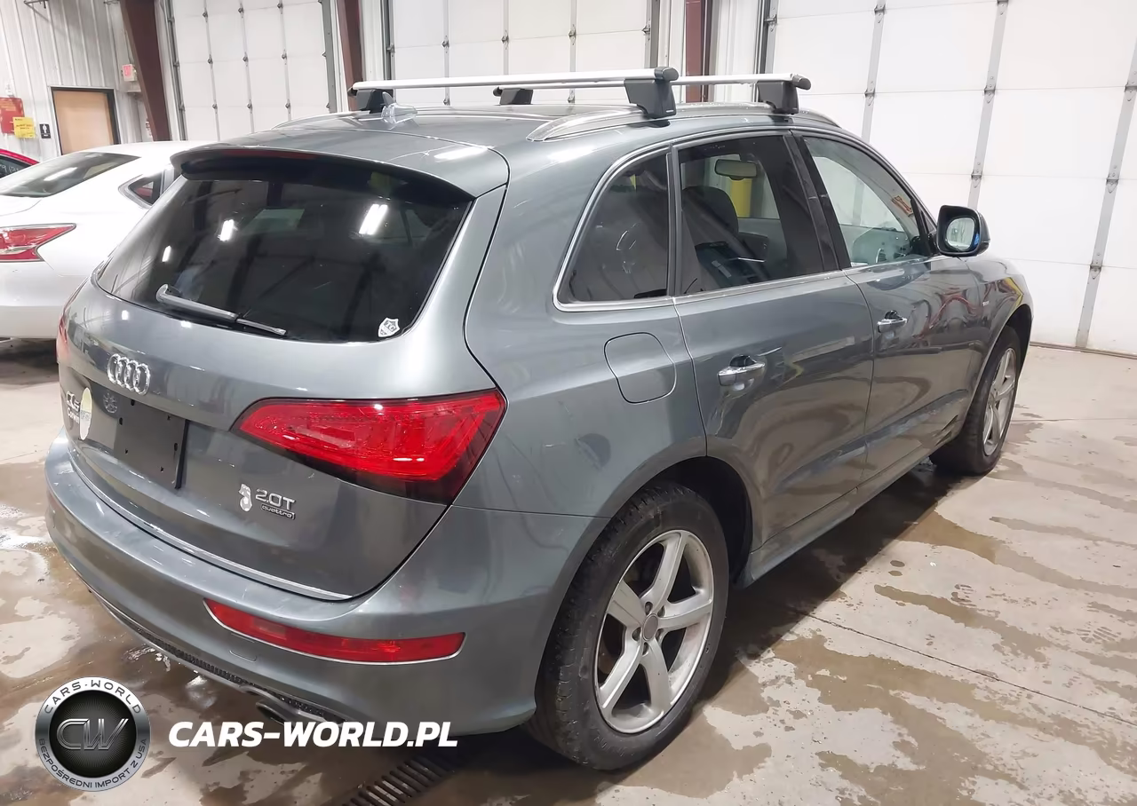 2017 Audi Q5 2.0T Premium VIN:WA1M2AFP6HA096450 - 4