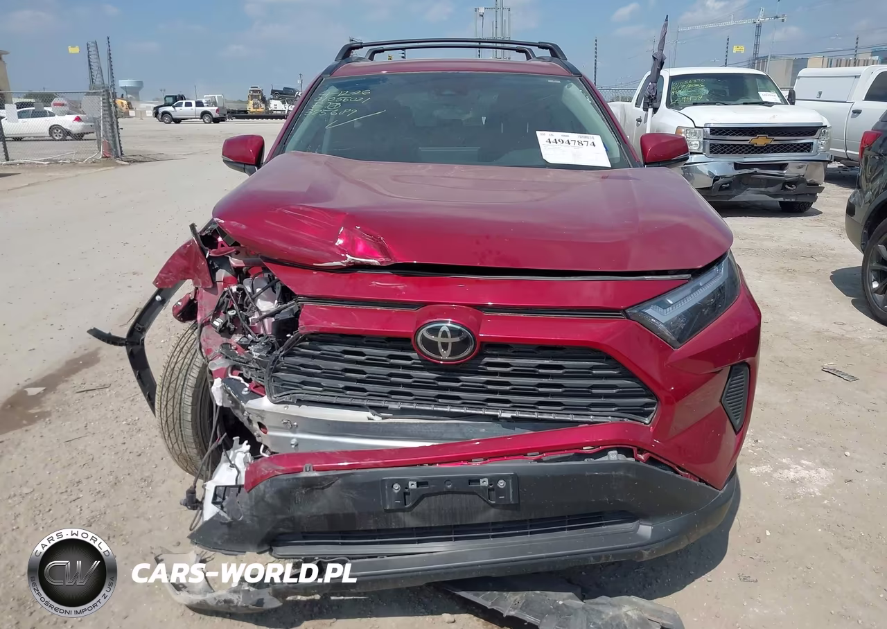 2025 Toyota Rav4 Xle VIN:2T3W1RFV2SW375689 - 12