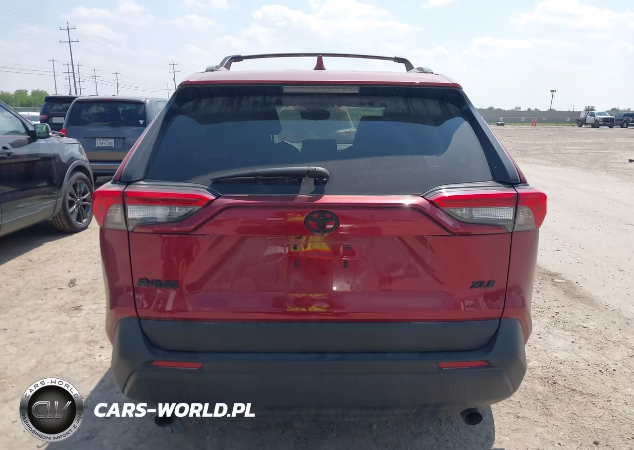 2025 Toyota Rav4 Xle VIN:2T3W1RFV2SW375689 - 16