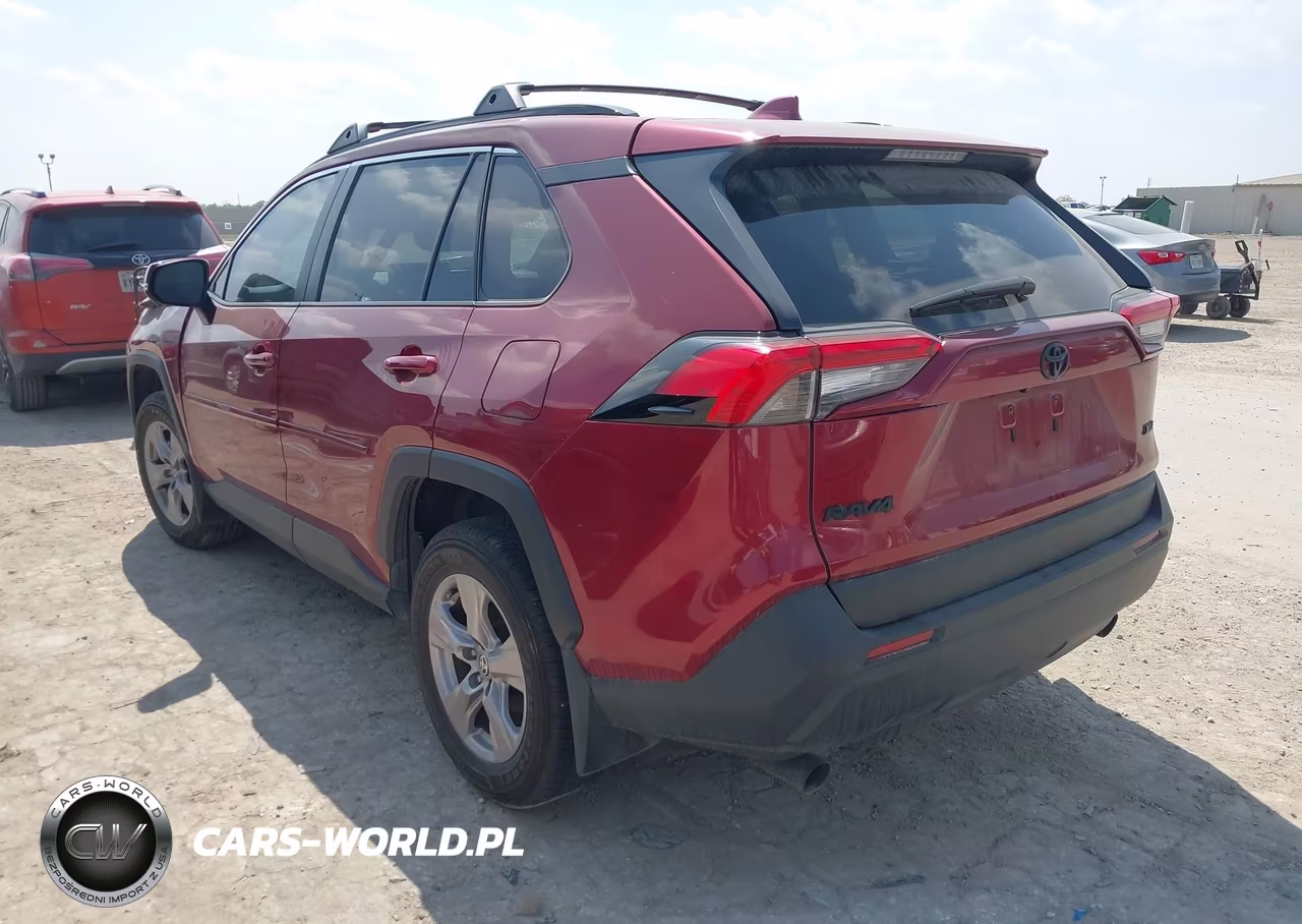 2025 Toyota Rav4 Xle VIN:2T3W1RFV2SW375689 - 3