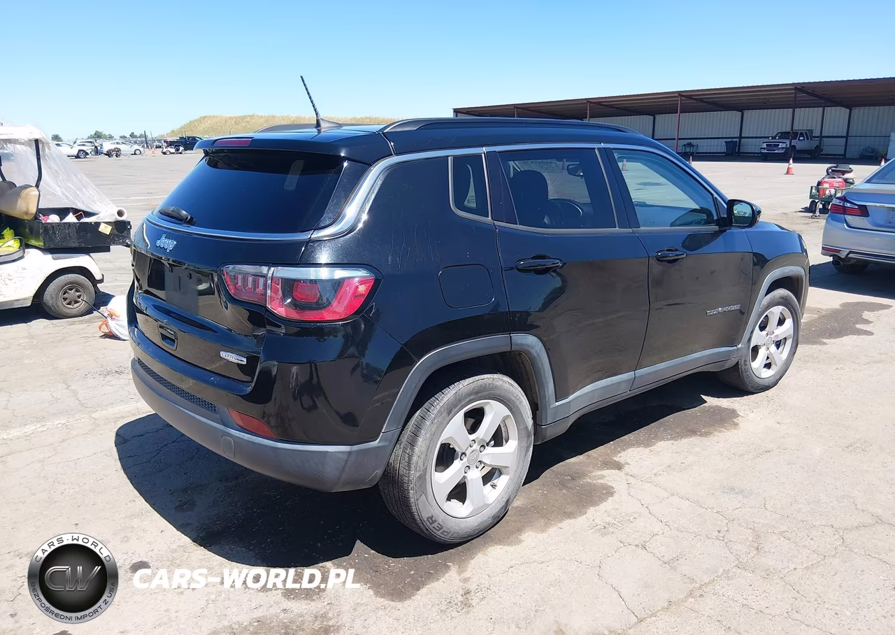 2019 Jeep Compass Latitude Fwd VIN:3C4NJCBB2KT788837 - 4