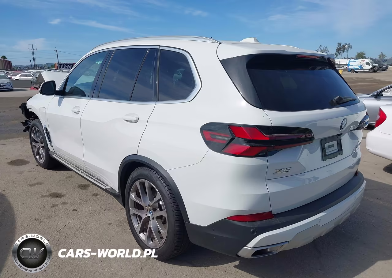 2024 BMW X5 Phev xDrive50E VIN:5UX43EU05R9U00109 - 3