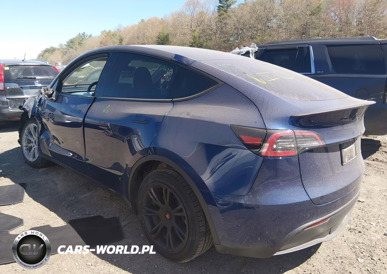 2023 Tesla Model Y Awd-Long Range Dual Motor All-Wheel Drive VIN:7SAYGAEE5PF905177 - 3