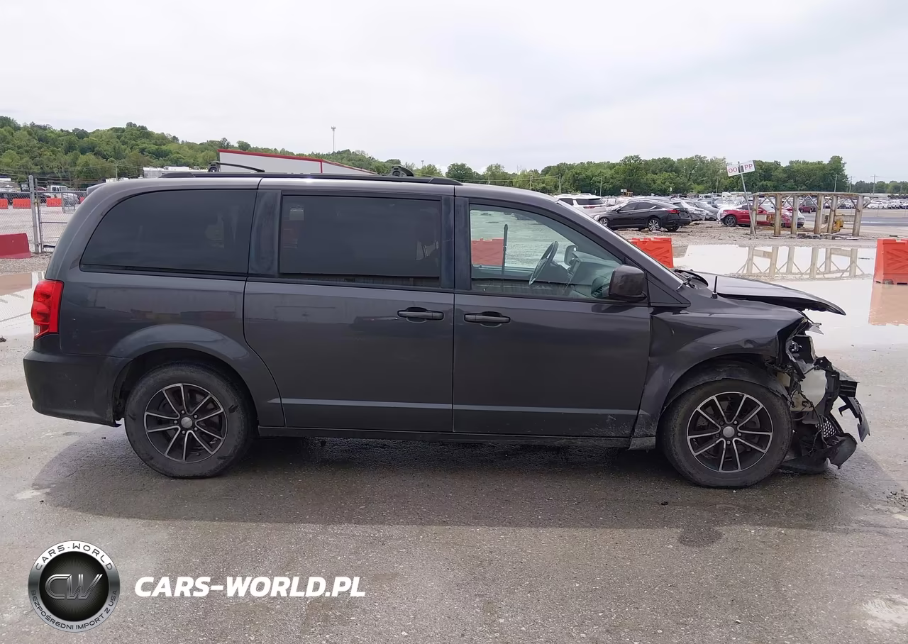 2018 Dodge Grand Caravan Gt VIN:2C4RDGEG7JR342112 - 13