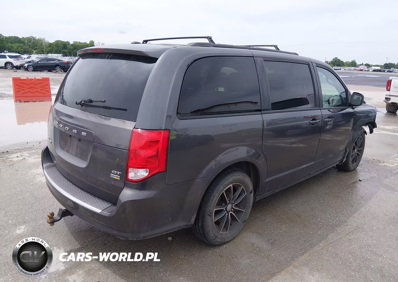 2018 Dodge Grand Caravan Gt VIN:2C4RDGEG7JR342112 - 4