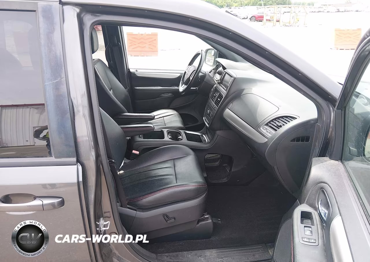 2018 Dodge Grand Caravan Gt VIN:2C4RDGEG7JR342112 - 5