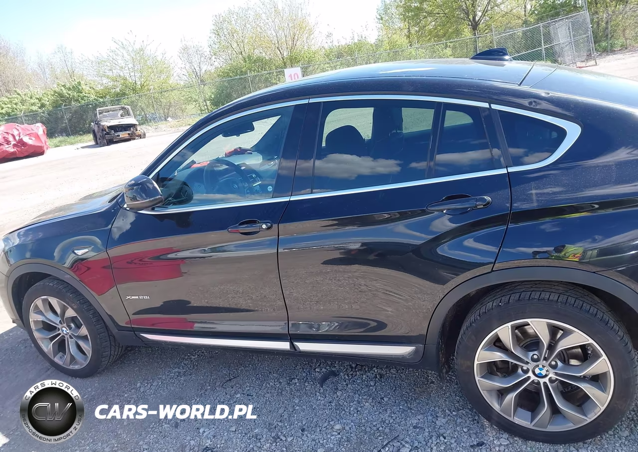 2018 BMW X4 xDrive28I VIN:5UXXW3C55J0Y66105 - 14