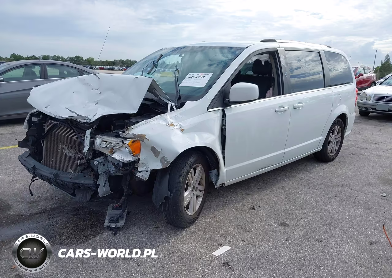 2018 Dodge Grand Caravan Sxt VIN:2C4RDGCG7JR266636 - 2