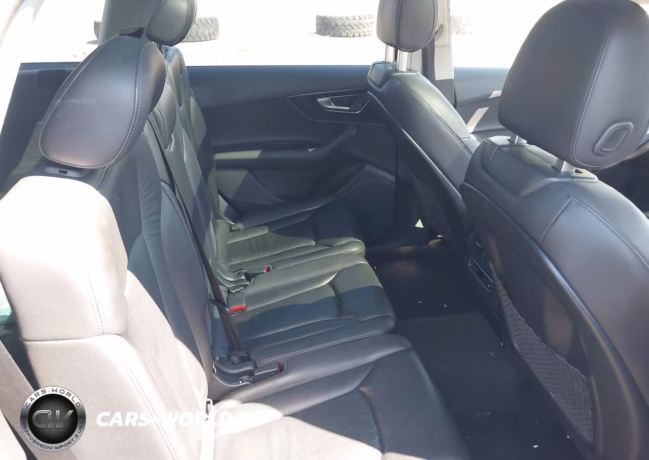2017 Audi Q7 3.0T Premium VIN:WA1AAAF74HD014168 - 8