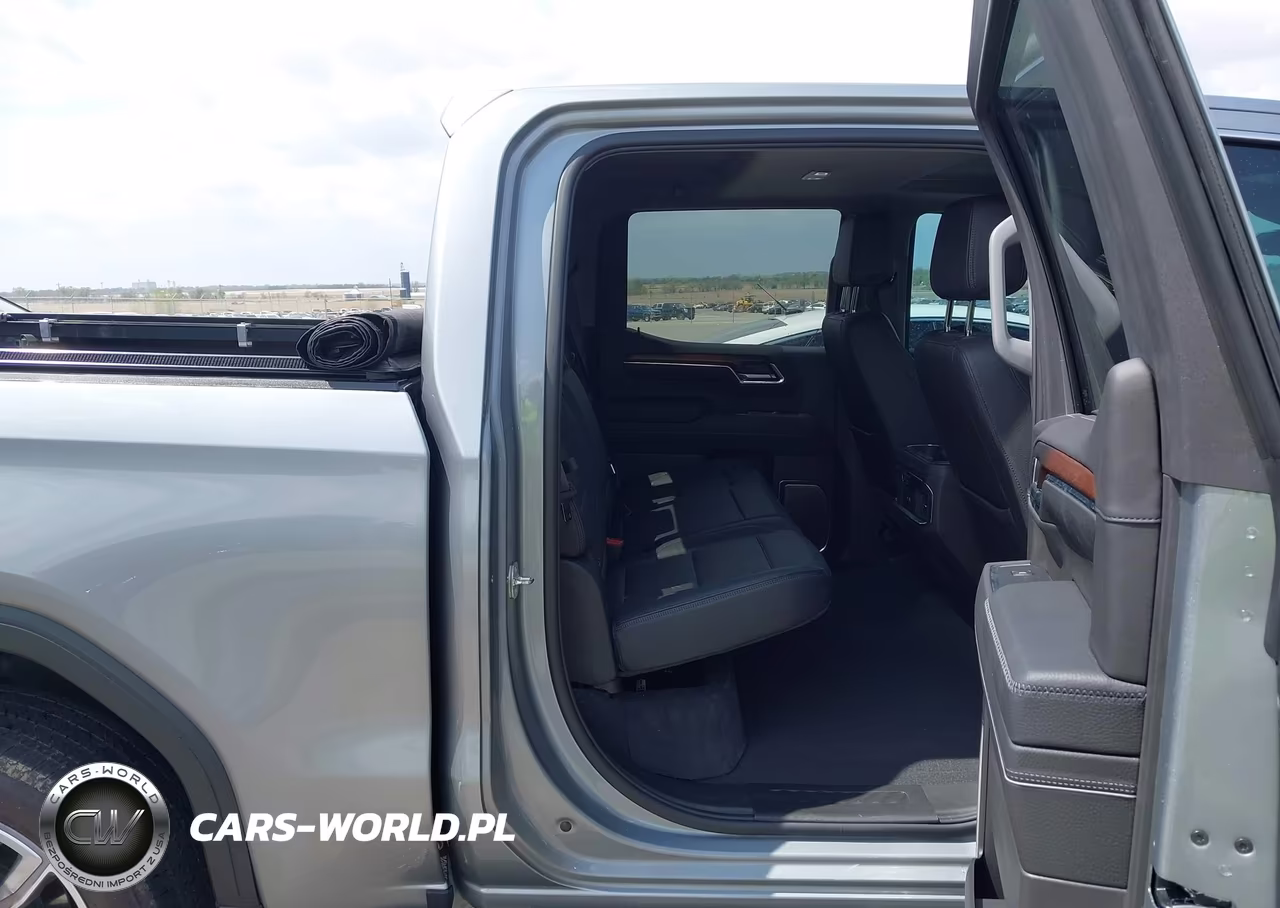 2024 GMC Sierra 1500 4Wd Short Box Denali VIN:3GTUUGE89RG241108 - 8