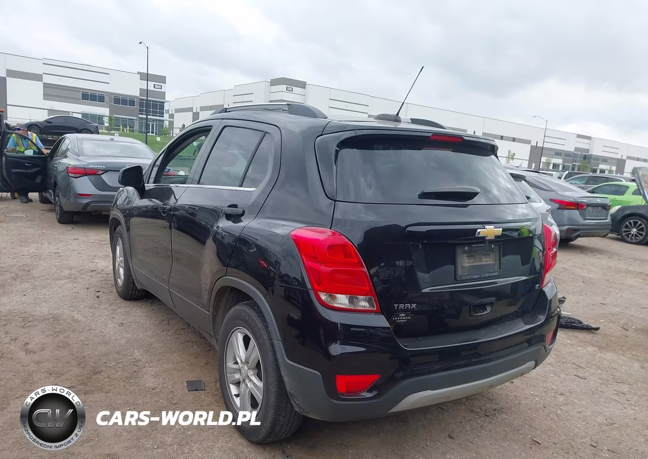 2020 Chevrolet Trax Fwd Lt VIN:3GNCJLSB6LL281956 - 3