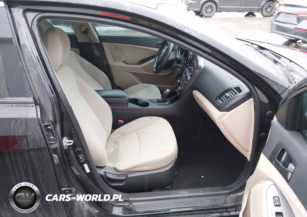 2013 Kia Optima Lx VIN:KNAGM4A77D5301179 - 5