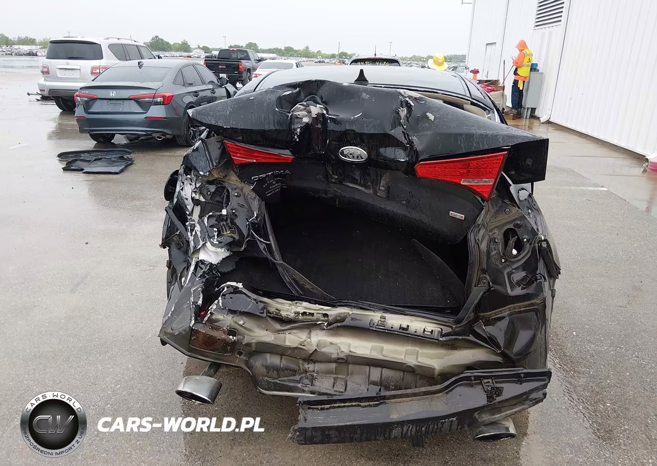 2013 Kia Optima Lx VIN:KNAGM4A77D5301179 - 6
