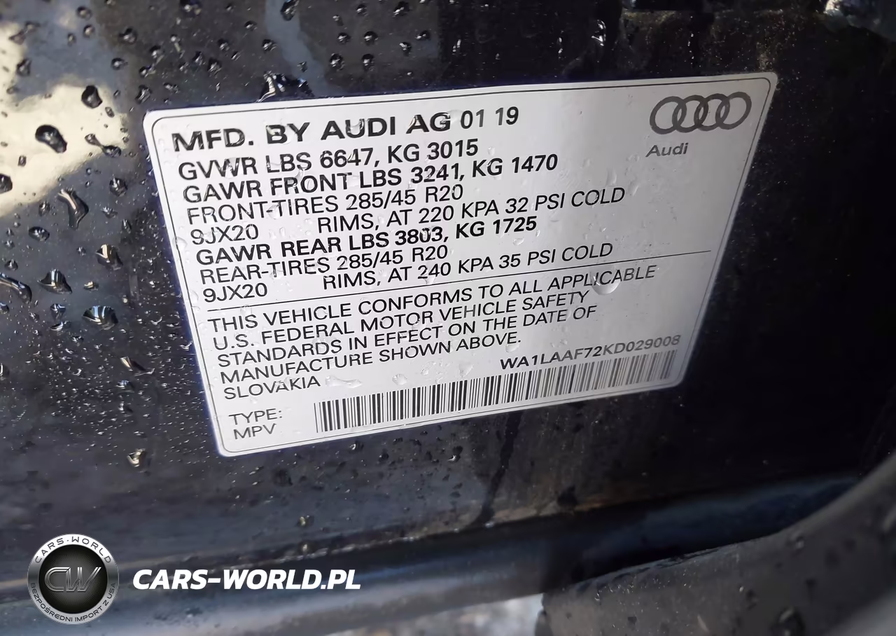 2019 Audi Q7 55 Premium VIN:WA1LAAF72KD029008 - 9