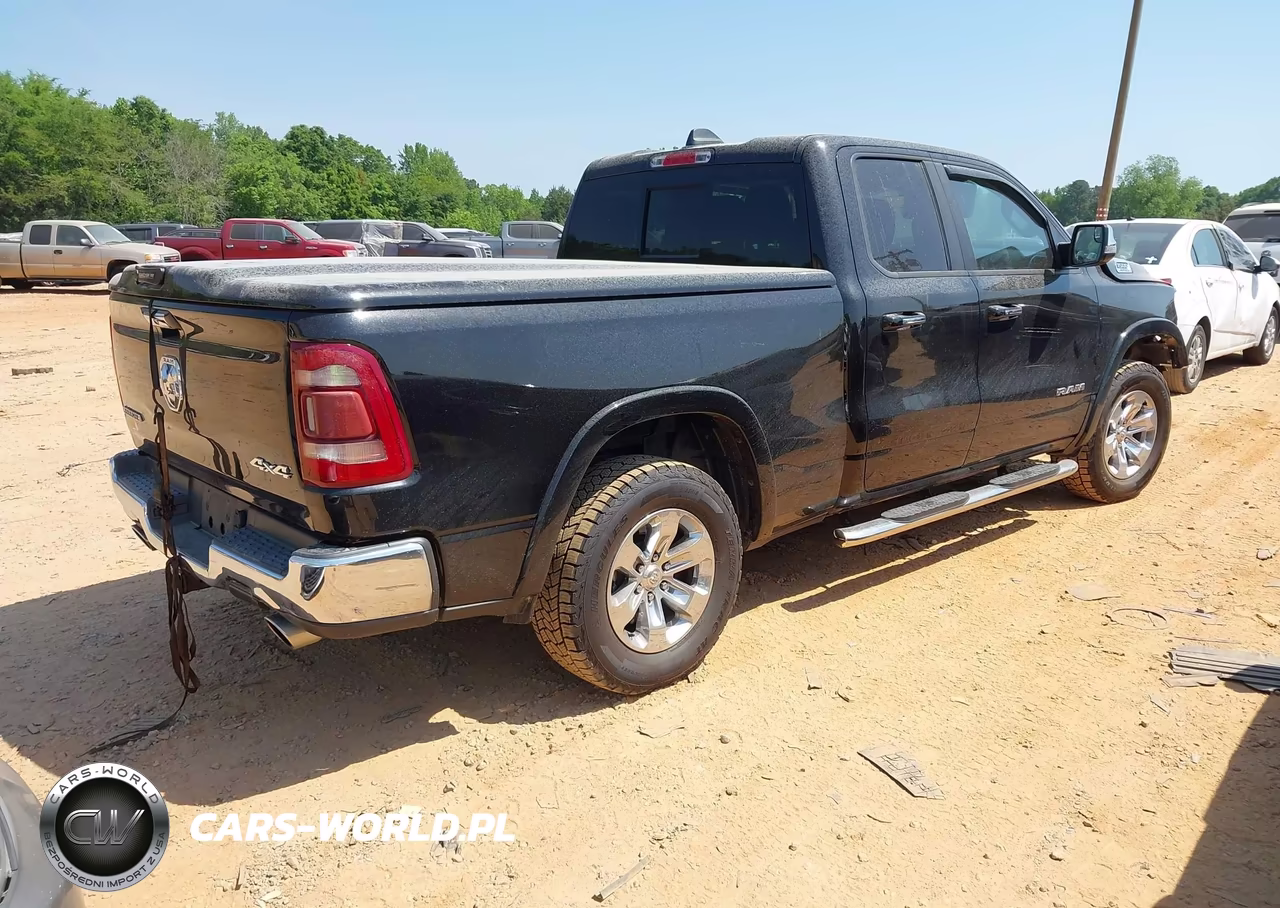 2020 Ram 1500 Laramie 4X4 6'4 Box VIN:1C6SRFDT3LN281070 - 4