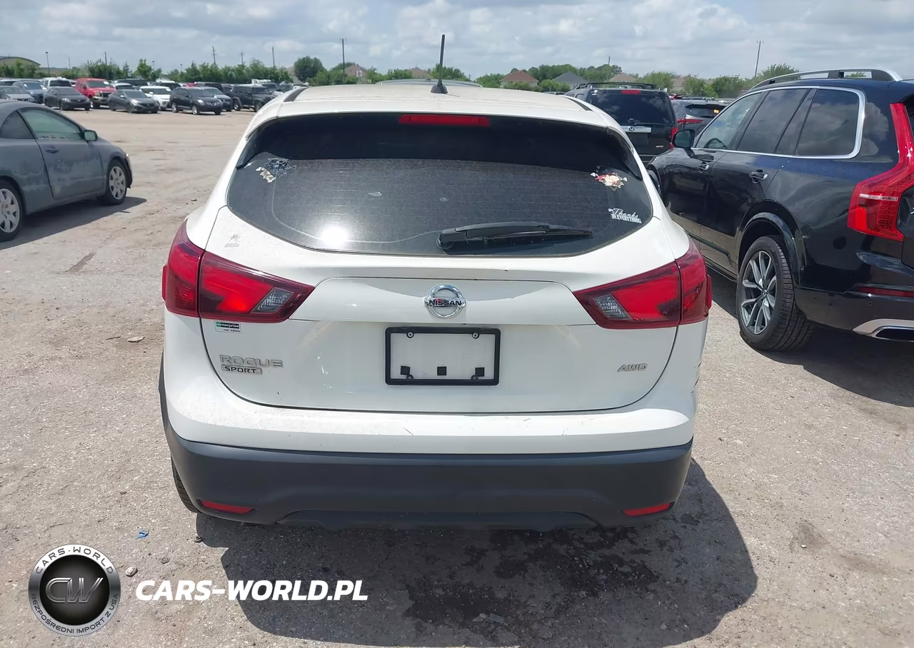 2019 Nissan Rogue Sport S VIN:JN1BJ1CR8KW350565 - 16