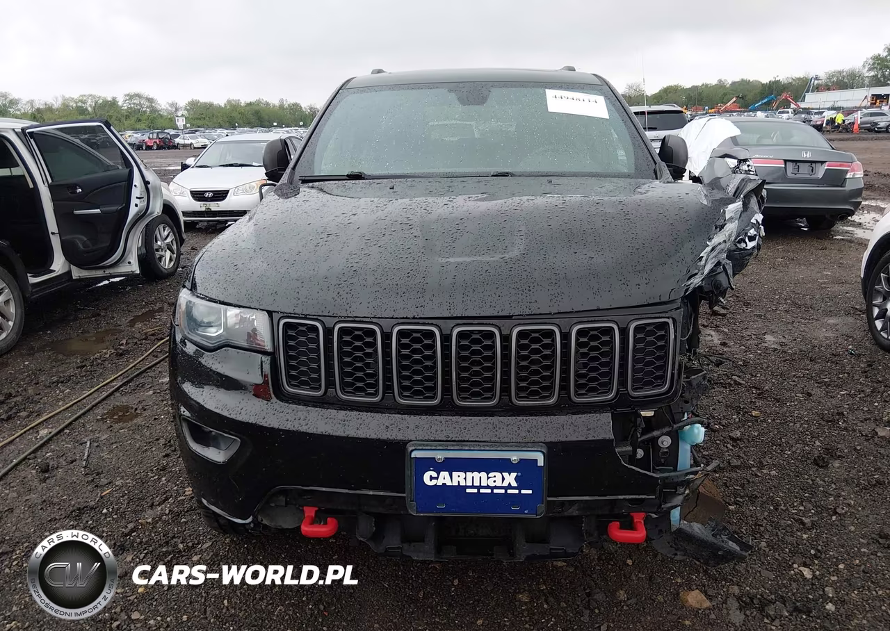 2020 Jeep Grand Cherokee Trailhawk 4X4 VIN:1C4RJFLT1LC443872 - 13