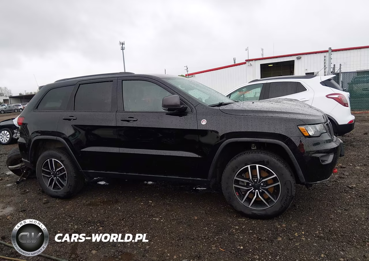 2020 Jeep Grand Cherokee Trailhawk 4X4 VIN:1C4RJFLT1LC443872 - 14
