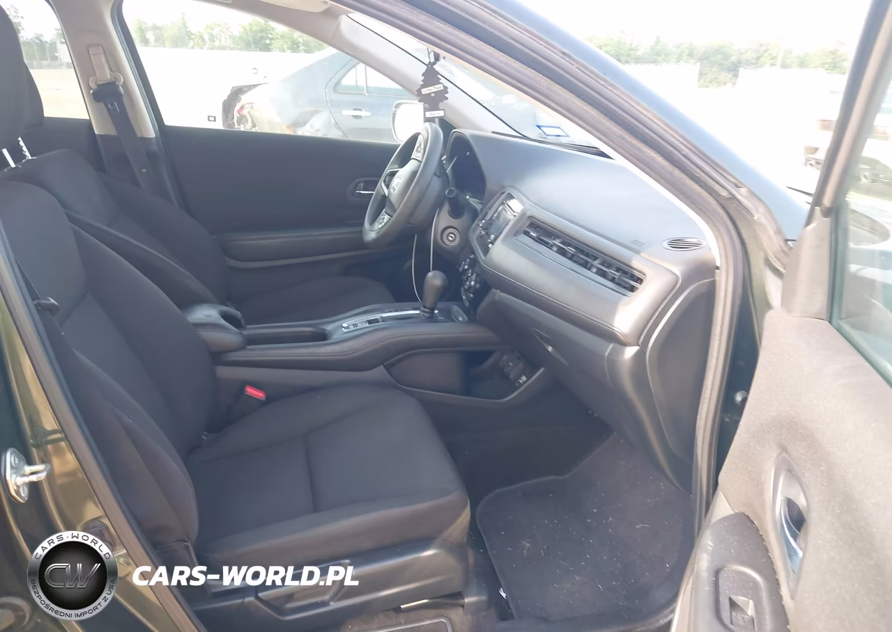 2017 Honda Hr-V Lx VIN:3CZRU5H30HG703476 - 5