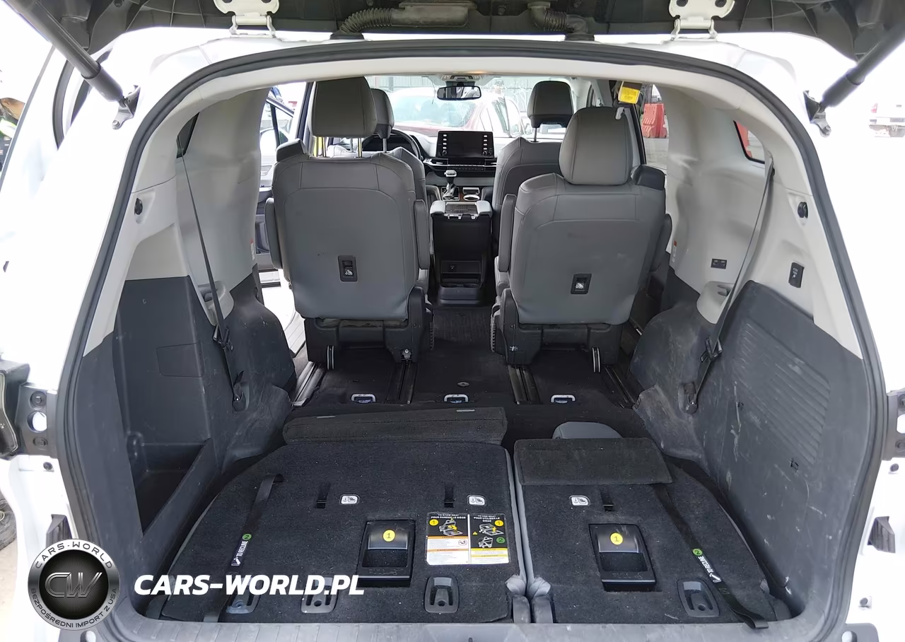 2022 Toyota Sienna Xle VIN:5TDJSKFC8NS050158 - 17