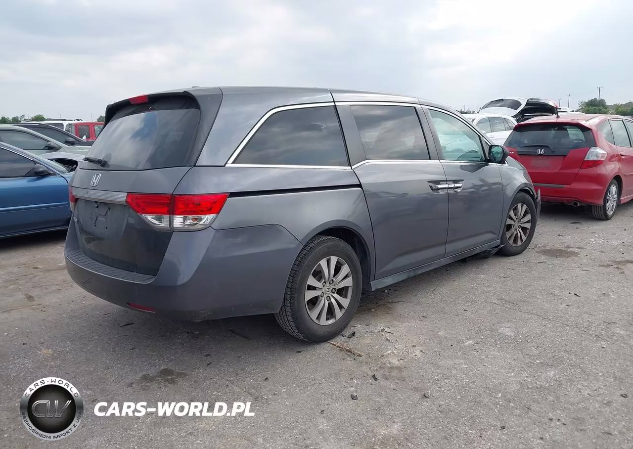 2015 Honda Odyssey Ex-L VIN:5FNRL5H65FB089949 - 4