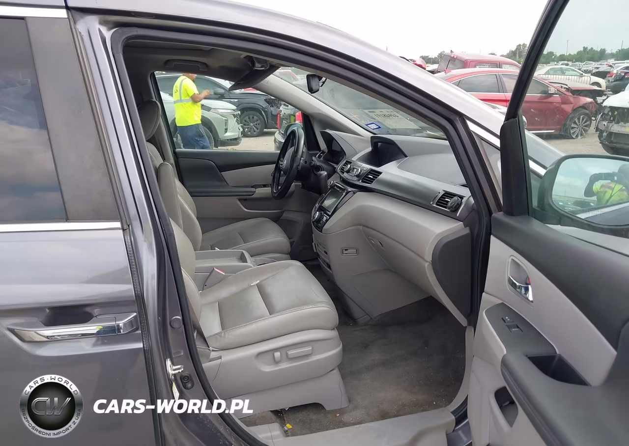 2015 Honda Odyssey Ex-L VIN:5FNRL5H65FB089949 - 5