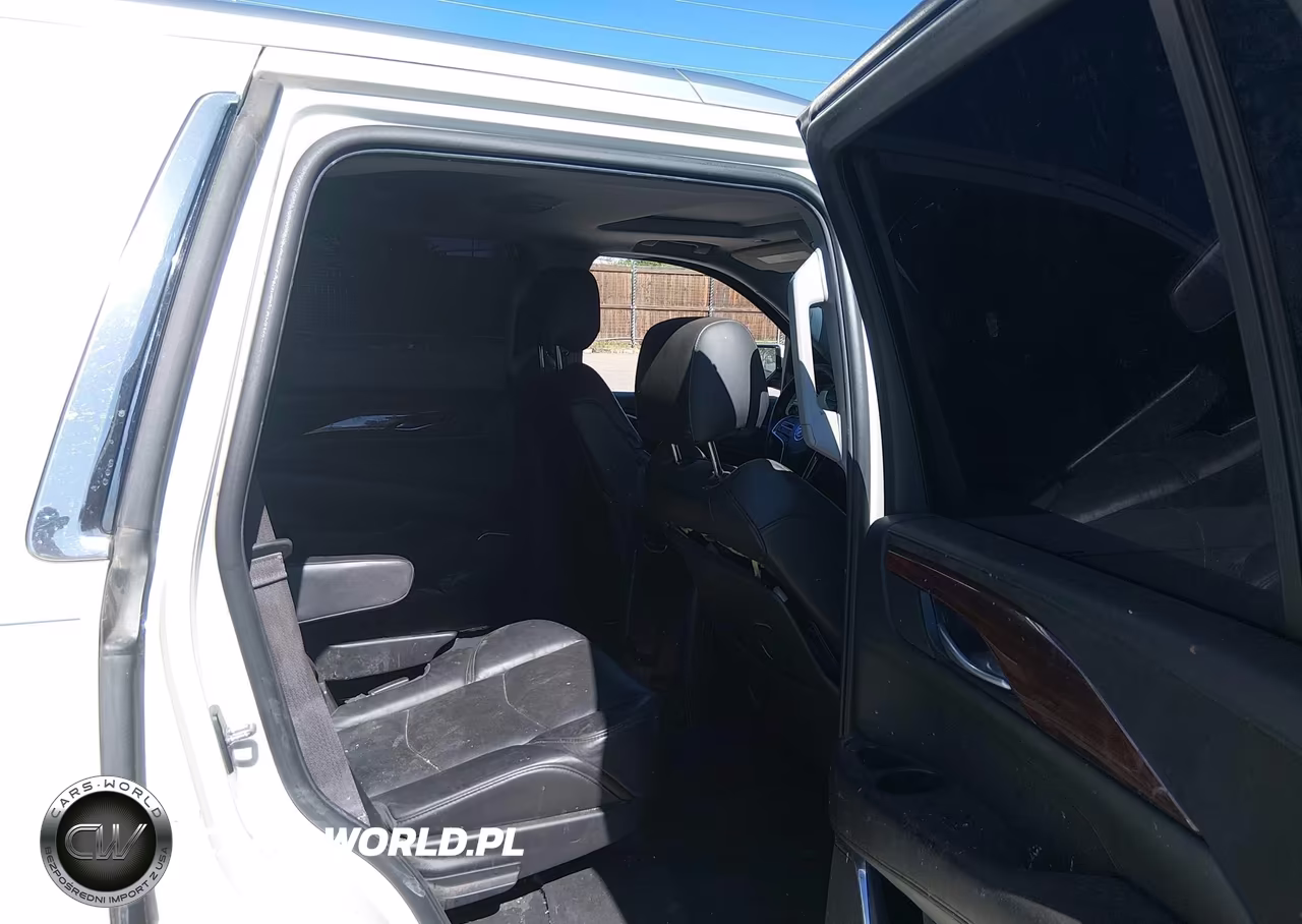 2015 Cadillac Escalade Luxury VIN:1GYS4BKJ9FR258482 - 8