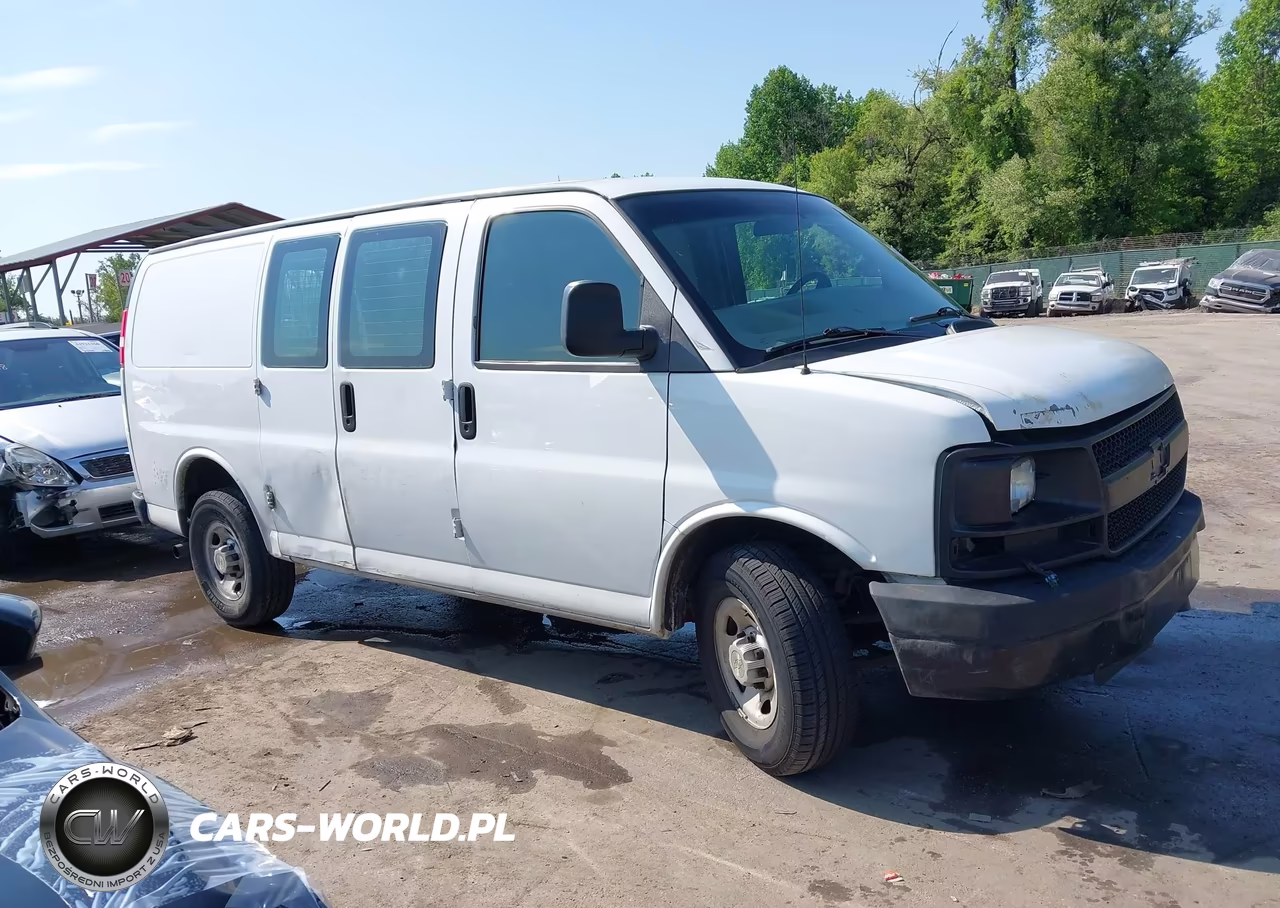 2009 Chevrolet Express 2500 Work Van