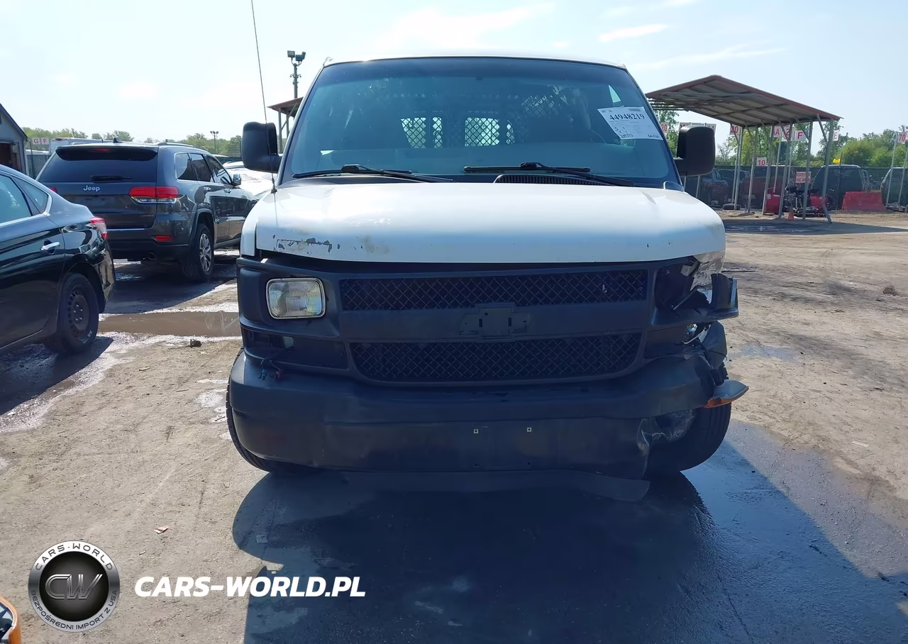 2009 Chevrolet Express 2500 Work Van VIN:1GCGG25CX91105242 - 6