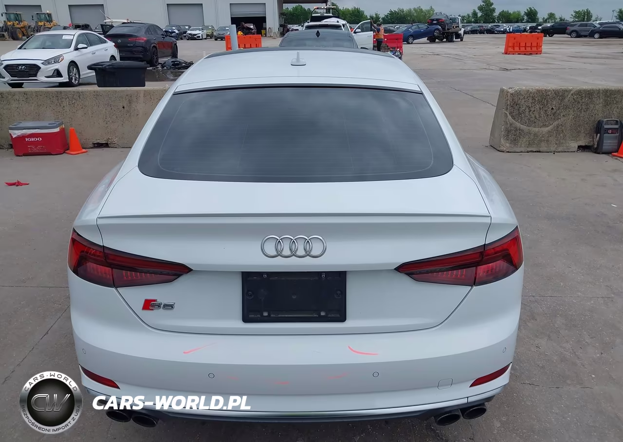 2018 Audi S5 3.0T Premium Plus VIN:WAUC4CF54JA058014 - 16