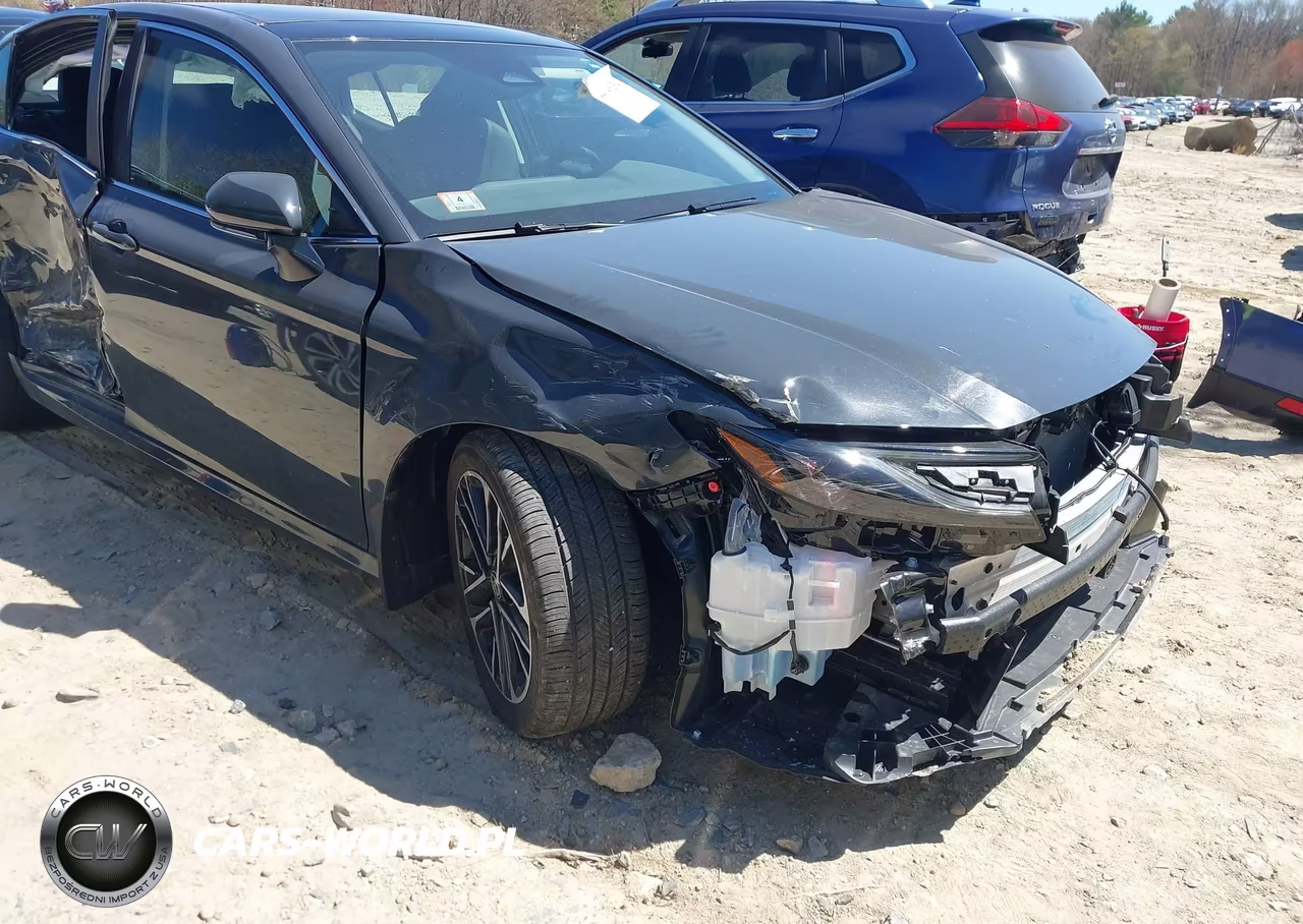 2025 Toyota Camry Xle