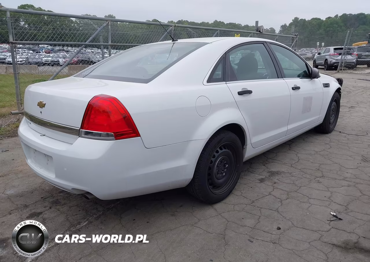 2014 Chevrolet Caprice Police VIN:6G3NS5U35EL986569 - 4