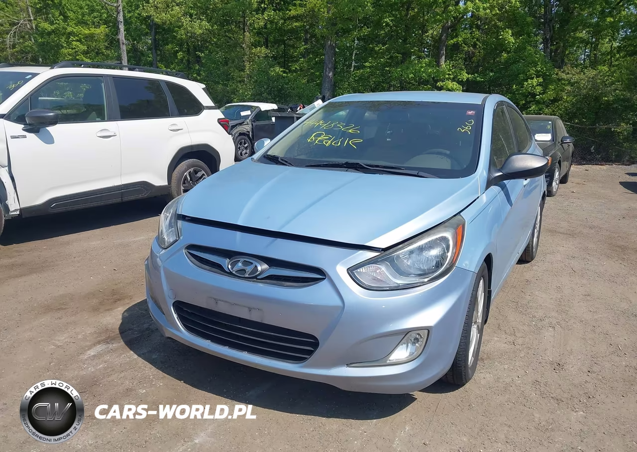 2013 Hyundai Accent Gls VIN:KMHCU4AE1DU423070 - 6