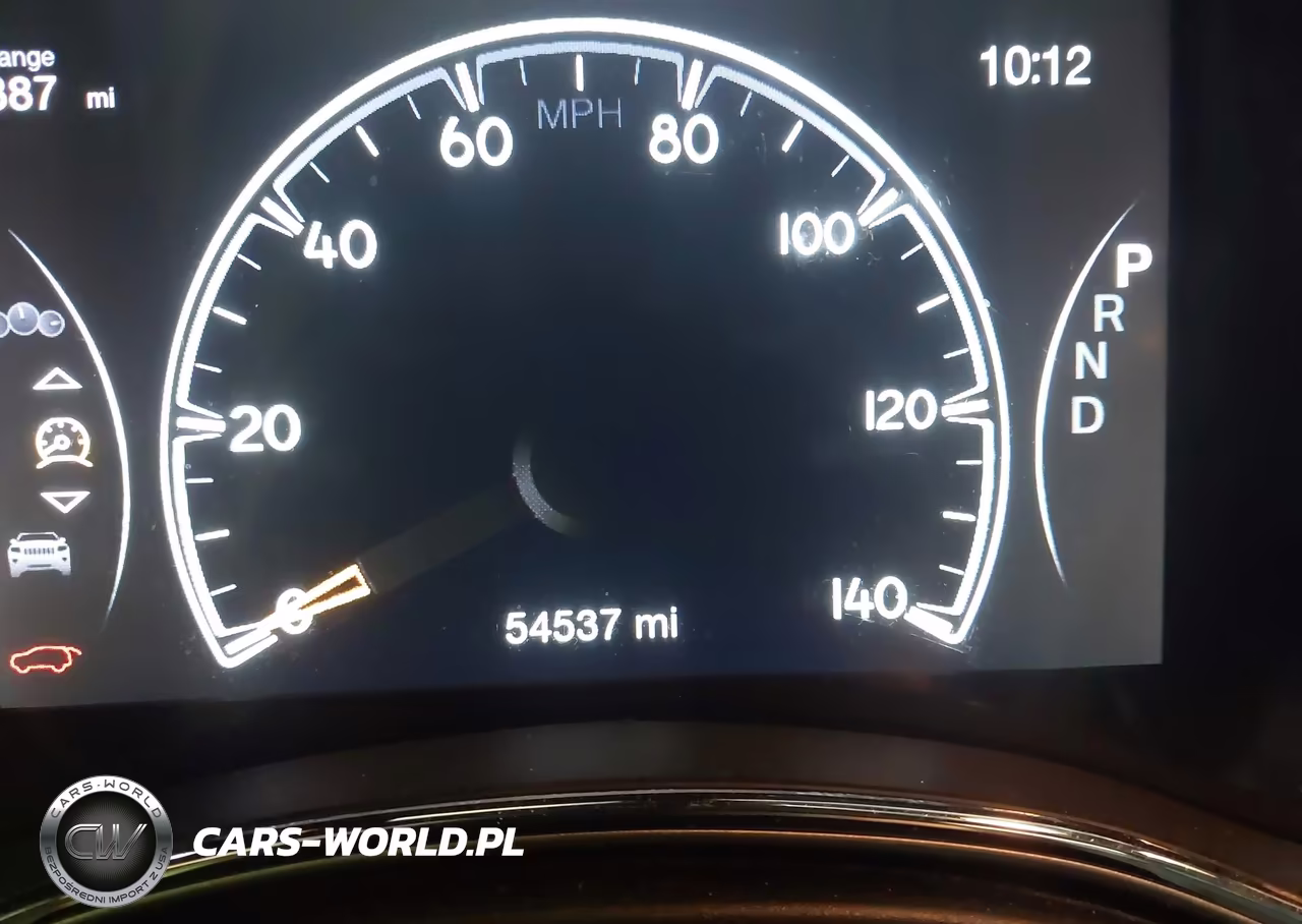 2020 Jeep Grand Cherokee Laredo E 4X4 VIN:1C4RJFAG4LC250945 - 16