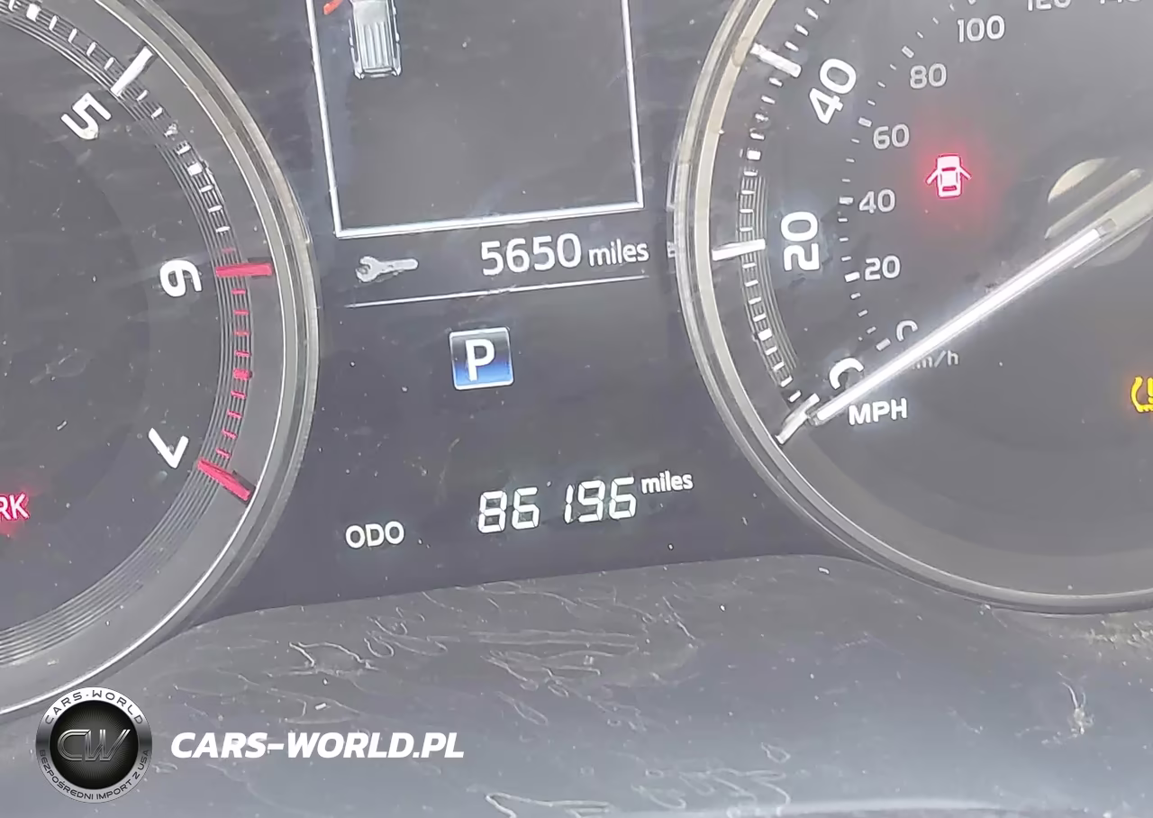 2021 Toyota Land Cruiser VIN:JTMCY7AJ2M4106454 - 15