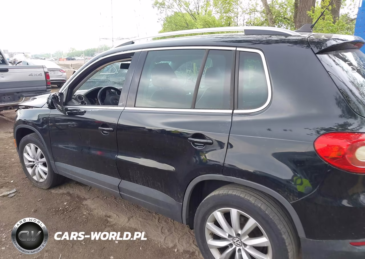2011 Volkswagen Tiguan Se VIN:WVGAV7AX8BW500946 - 14