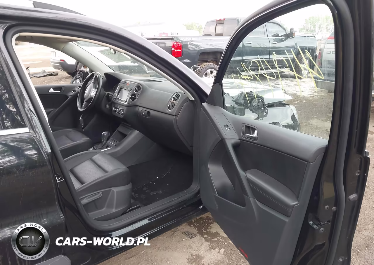 2011 Volkswagen Tiguan Se VIN:WVGAV7AX8BW500946 - 5