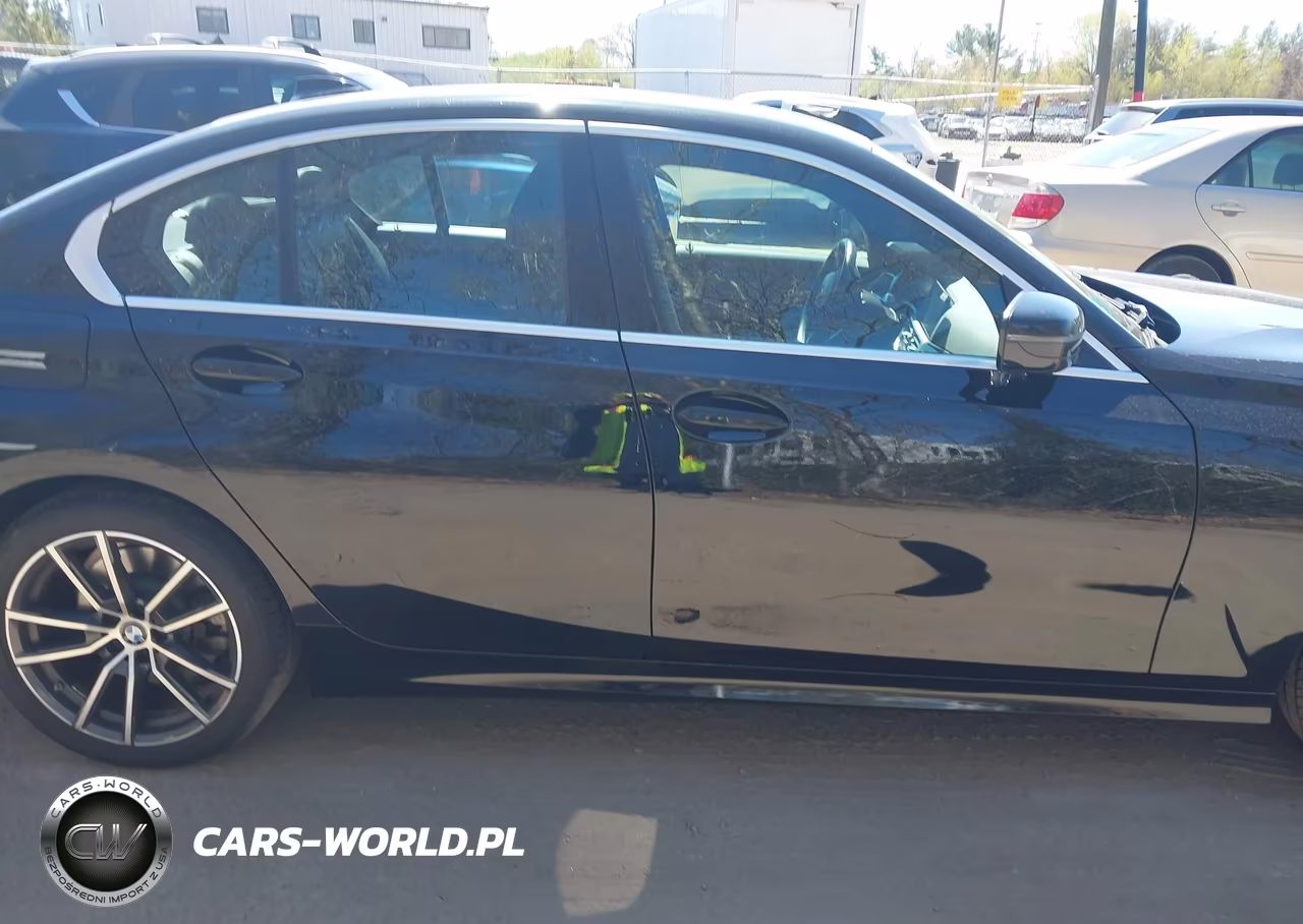 2020 BMW 330I xDrive VIN:3MW5R7J00L8B09133 - 13