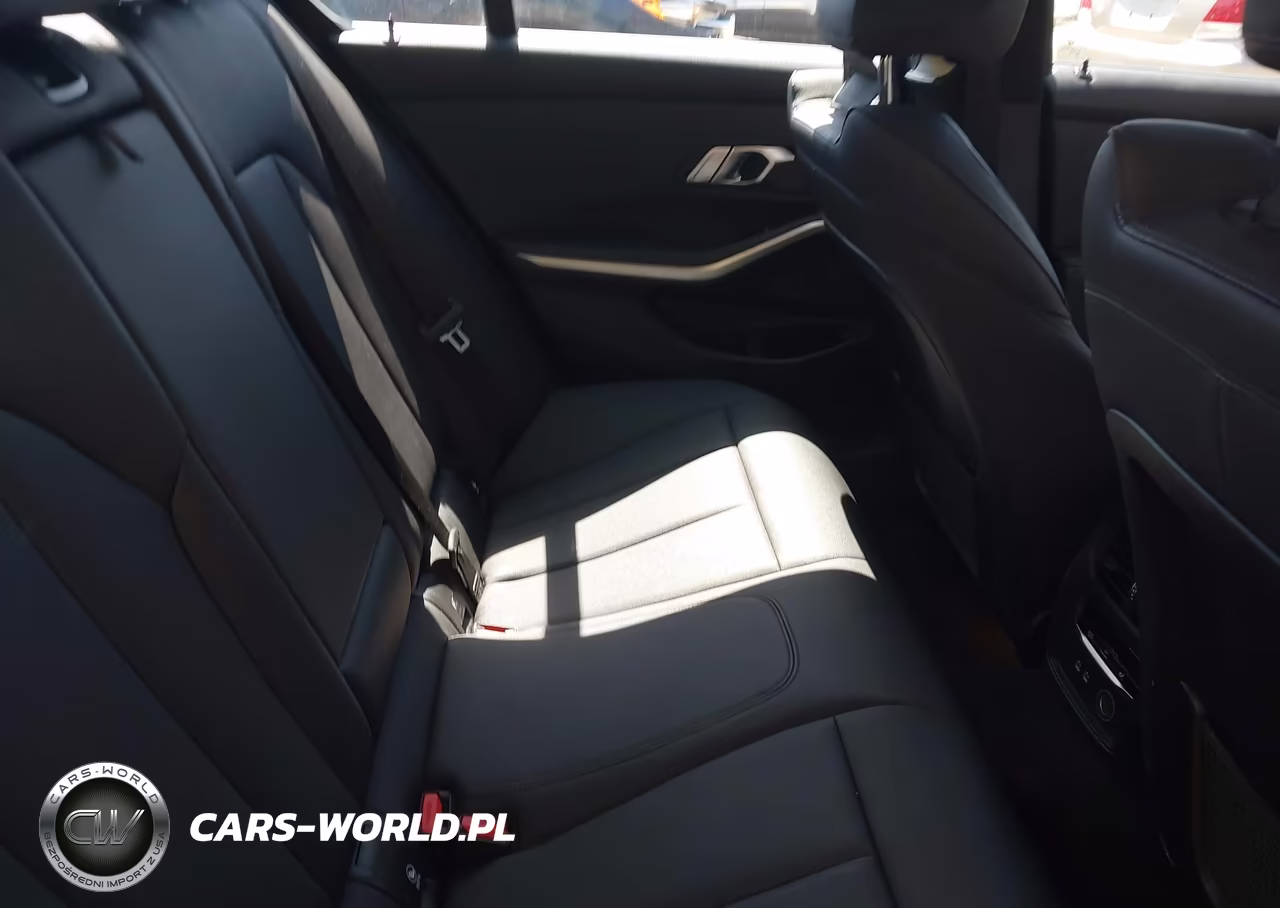2020 BMW 330I xDrive VIN:3MW5R7J00L8B09133 - 8
