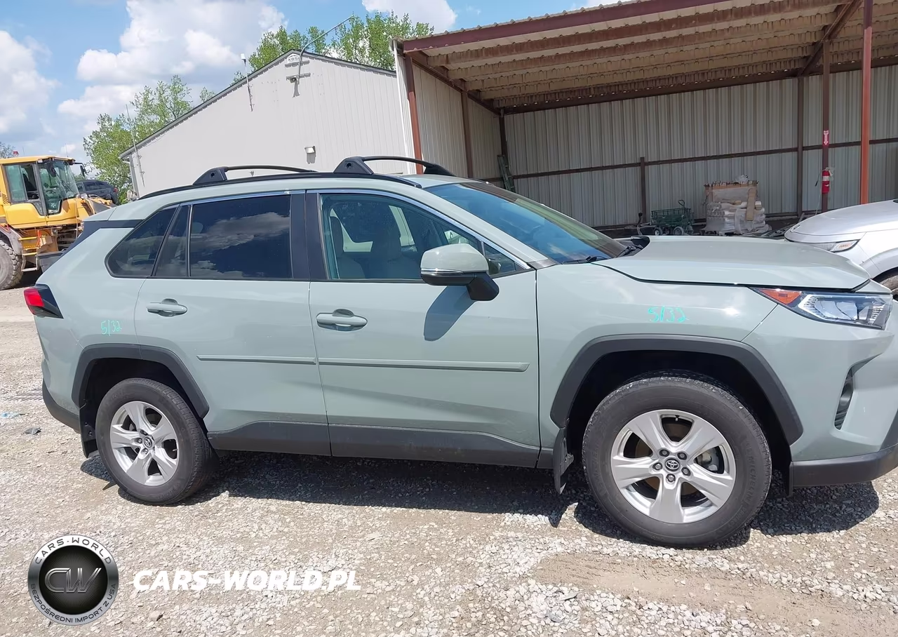 2020 Toyota Rav4 Xle VIN:2T3P1RFV0LC130896 - 13