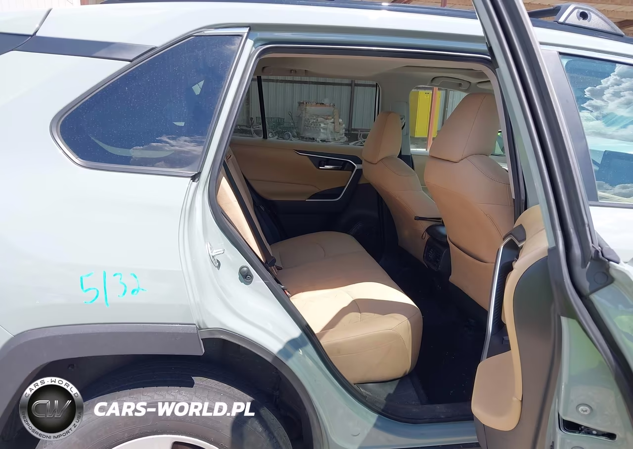 2020 Toyota Rav4 Xle VIN:2T3P1RFV0LC130896 - 8