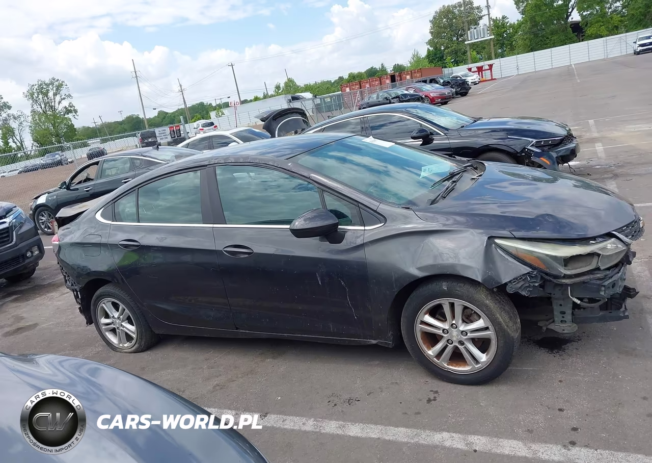 2017 Chevrolet Cruze Lt Auto VIN:1G1BE5SM1H7105410 - 13