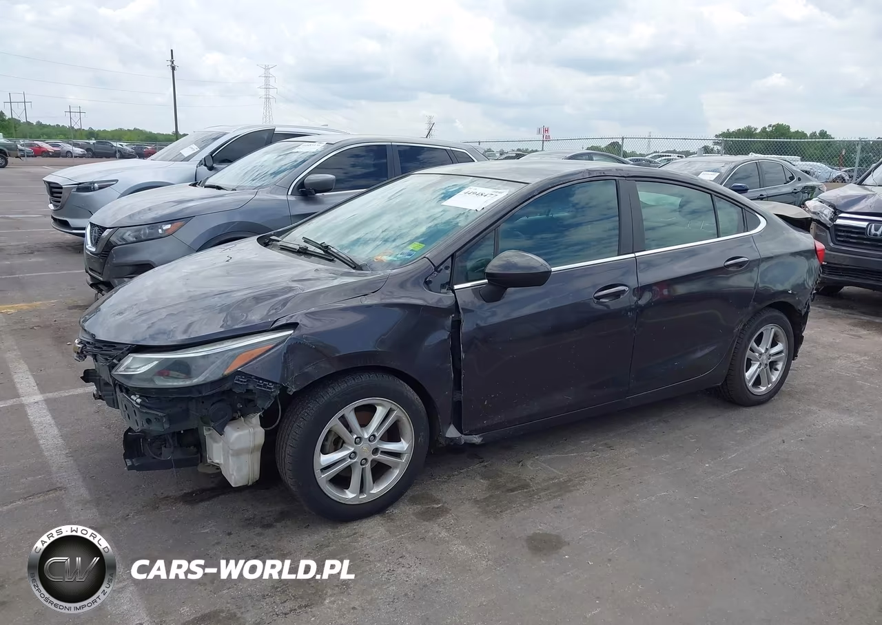 2017 Chevrolet Cruze Lt Auto VIN:1G1BE5SM1H7105410 - 4