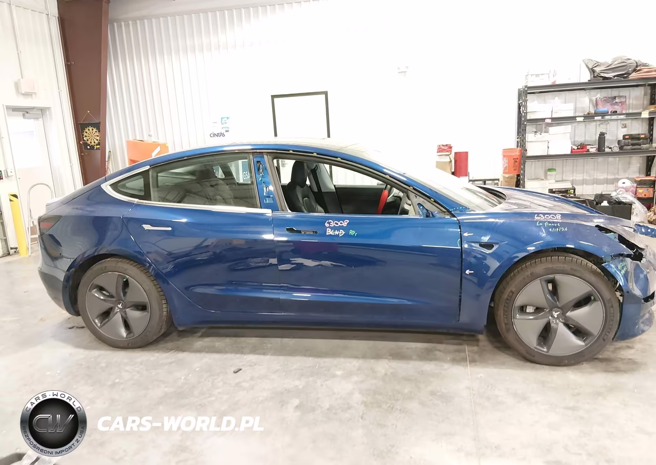 2020 Tesla Model 3 Long Range Dual Motor All-Wheel Drive VIN:5YJ3E1EB3LF636304 - 14