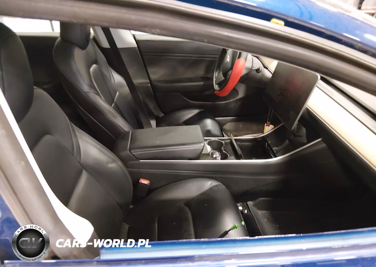 2020 Tesla Model 3 Long Range Dual Motor All-Wheel Drive VIN:5YJ3E1EB3LF636304 - 5