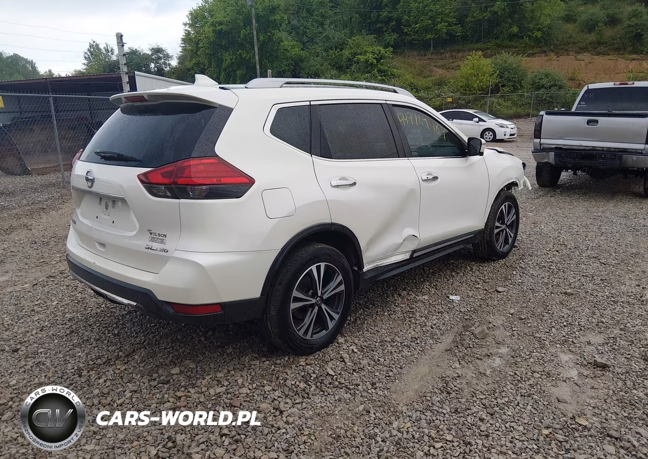2017 Nissan Rogue Sl VIN:5N1AT2MV8HC848243 - 4